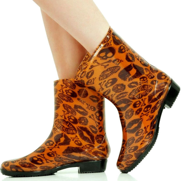 KISS OF DEATH CROP Bootie RAINBOOTS Lip Skull Bone - Picture 8 of 8